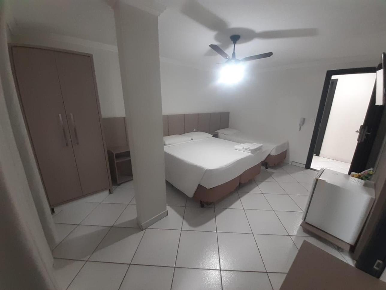 Hotel Esmig Venda Nova do Imigrante Bagian luar foto