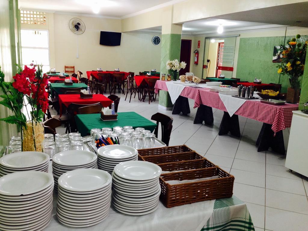 Hotel Esmig Venda Nova do Imigrante Bagian luar foto